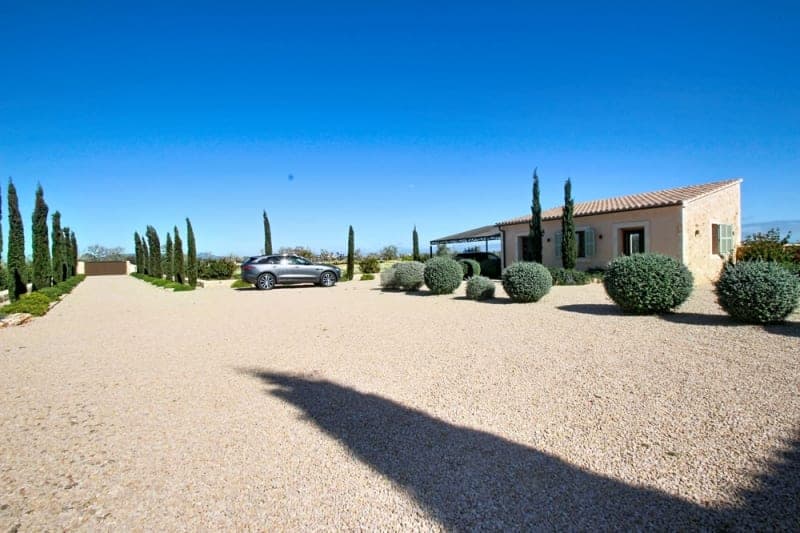SANTANYÍ: MODERN COUNTRY ESTATE WITH GUEST HOUSE & POOL - Foto 10