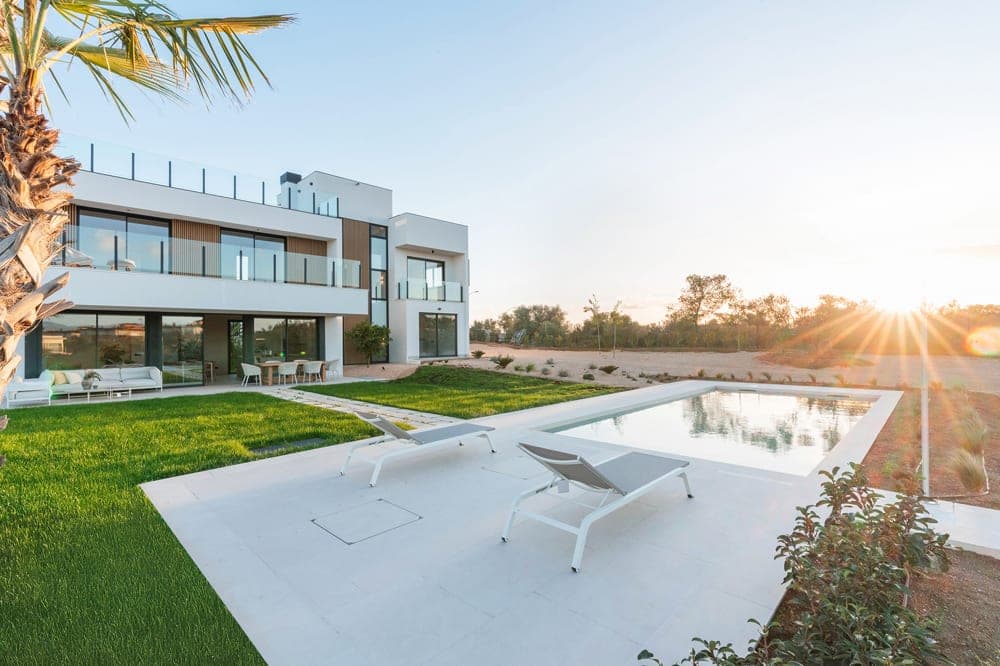 SON GUAL: MODERNE ECO-LUXUSVILLA MIT PANORAMABLICK - 11