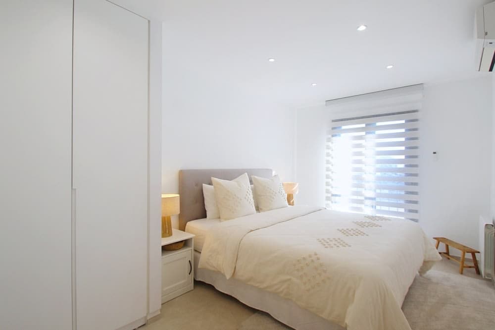 SON VERI NOU: RENOVATED PENTHOUSE WITH PRIVATE ROOFTOP TERRACE - 7