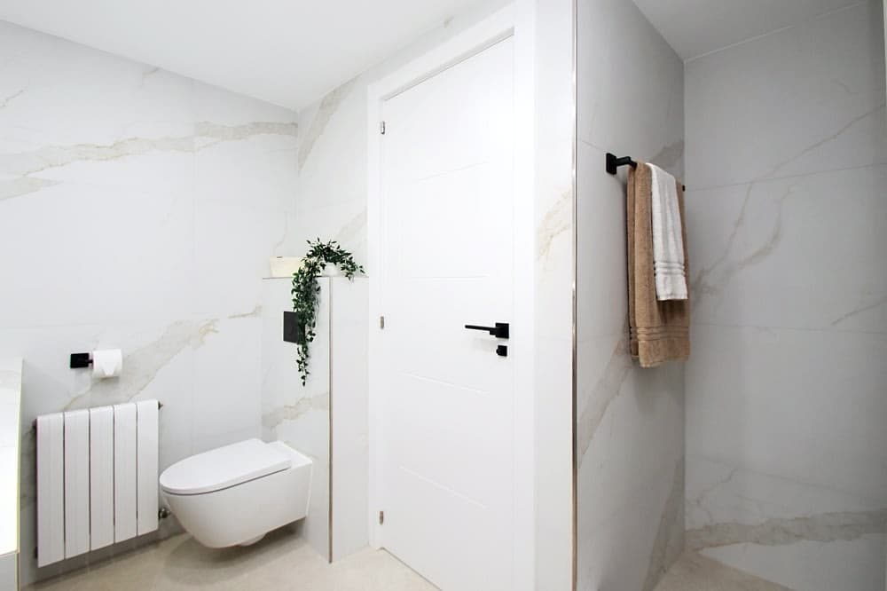 SON VERI NOU: RENOVATED PENTHOUSE WITH PRIVATE ROOFTOP TERRACE - 19