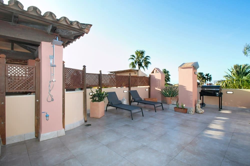 SON VERI NOU: RENOVATED PENTHOUSE WITH PRIVATE ROOFTOP TERRACE - 21