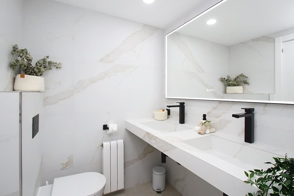 SON VERI NOU: RENOVATED PENTHOUSE WITH PRIVATE ROOFTOP TERRACE - 29